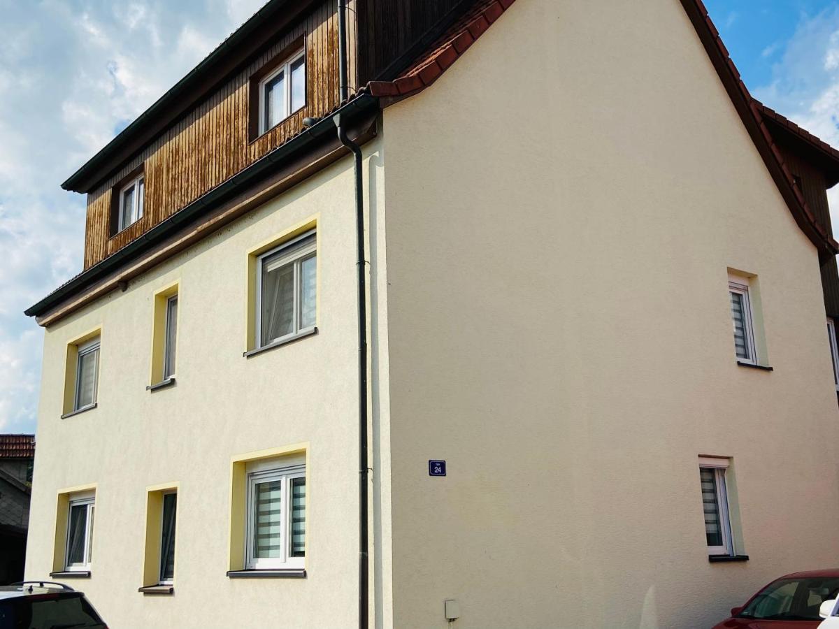 Apartment Emil Im Eg Mit Garten In Suhl Buitenkant foto